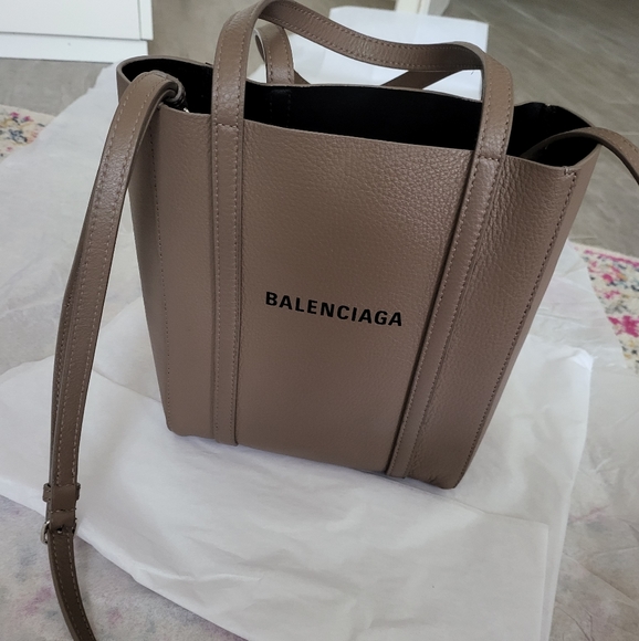 Balenciaga everyday tote xxs beige - Picture 2 of 10
